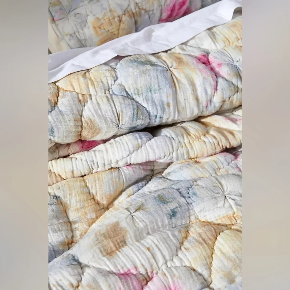 Anthropologie Clarabelle Gauze Quilt Queen NEW Plus 1 Standard Sham NWT